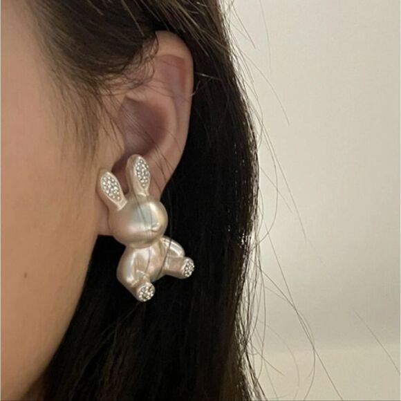 NEW BUNNY RABBIT earrings - Picture 2 of 2